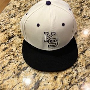 Nike dry fit baseball hat.   7 3/4 fitted. Kansas State.